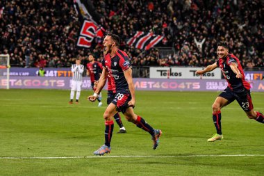 Cagliari Calcio 'dan Gabriele Zappa, Esultanza, Joy gol attıktan sonra İtalya Serie B maçında Cagliari Calcio-Ascoli Calcio maçında Cagliari, İtalya' daki Unipol Domus maçında, 10 Mart 2023 - Fotoğraf: Luigi Can