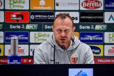 Ascoli Calcio 'dan Roberto Breda Mister, Conferenza Stampa İtalya Serisi B maçında Cagliari Calcio - Cagliari, İtalya' daki Unipol Domus 'ta Ascoli Calcio' ya karşı - Fotoğraf: Luigi Can