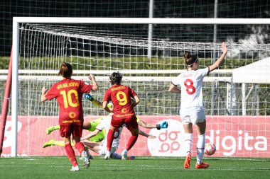 Valentina Giacinti (AS Roma Kadınları), 11 Mart 2023 tarihinde Roma 'daki Tre Fontane Stadyumu' nda AS Romanlar ve AC Milan arasında oynanan Coppa Italia Frecciarossa yarı final karşılaşmasında 2-1 gol attı. - Fotoğraf: Fabrizio Corradetti / LiveMedi