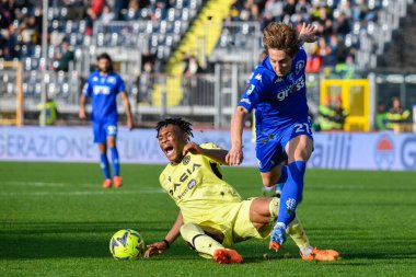 Udinese 'nin Destiny Udogie' si İtalya futbolu Serie A maçında Empoli FC 'nin Udinese Calcio' ya karşı oynadığı 11 Mart 2023 'te Empoli, İtalya' daki Carlo Castellani Stadyumu 'nda oynanan maçta Empoli' den Jacopo Fazzini 'ye faul yaptı.