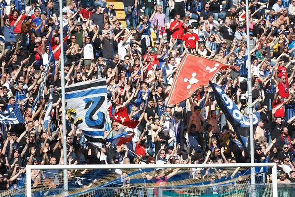Fans Van Pisa Tijdens Italiaanse Voetbal Serie Wedstrijd Modena Pisa — Stockfoto