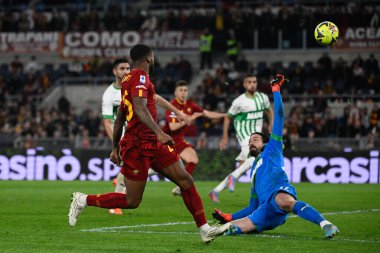 Georginio Wijnaldum (AS Roma), 12 Mart 2023 tarihinde Roma 'daki Olimpik Stadyumu' nda AS Roman ve US Sassuolo arasında oynanan İtalya Futbol Şampiyonası Ligi 2022 / 2023 karşılaşmasında 3-4 'lük gol attı. - Fotoğraf: Fabrizio Corradetti / LiveMedi