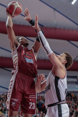 Jeff Brooks (Umana Reyer Venezia) İtalya Basketbol Şampiyonası sırasında Umana Reyer Venezia, Venedik, İtalya 'daki Taliercio' da Virtus Segafredo Bologna 'ya karşı, 12 Mart 2023
