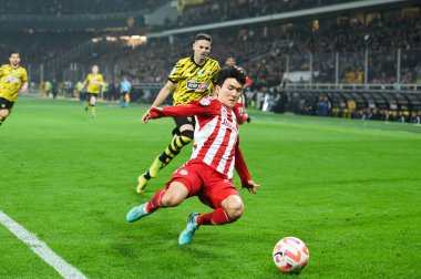 Yunan Süper Ligi, Maç 26 'da Olympiacos FC' den 33 INBEOM Hwang, 12 Mart 2023 'te Atina, Yunanistan' da OPAP Arena 'da AEK FC ile Olympiacos FC arasında oynanan karşılaşma. - Fotoğraf: Stefanos Kyriazis / LiveMedi