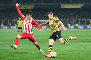 Yunanistan Süper Ligi, Maç 26 'da AEK FC' den 10 STEVEN ZUBER, 12 Mart 2023 'te Atina, Yunanistan' da OPAP Arena 'da AEK FC ve Olympiacos FC arasında oynanan karşılaşma. - Fotoğraf: Stefanos Kyriazis / LiveMedi