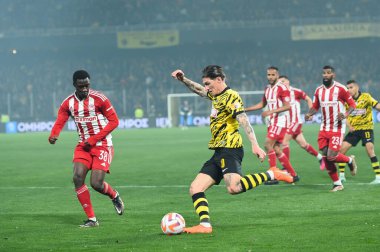Yunanistan Süper Ligi, Maç 26 'da AEK FC' den 10 STEVEN ZUBER, 12 Mart 2023 'te Atina, Yunanistan' da OPAP Arena 'da AEK FC ve Olympiacos FC arasında oynanan karşılaşma. - Fotoğraf: Stefanos Kyriazis / LiveMedi