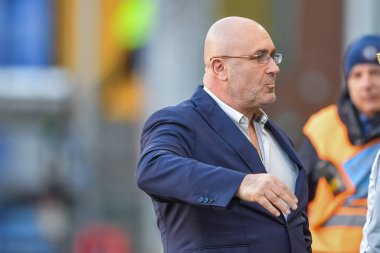 İtalya futbol takımı Serie B maçında Stefano Bandecchi Ternana Başkanı Cenova CFC ile Ternana Calcio arasında Cenova, İtalya 'daki Luigi Ferraris Stadyumu' nda oynanan karşılaşma, 12 Mart 2023 - Fotoğraf: Danilo Vig