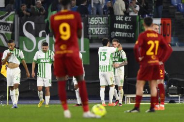 ABD 'li Andrea Pinamonti, 12 Mart 2023' te İtalya 'nın başkenti Roma' daki Stadio Olimpico 'da A.S. Roma ile ABD Sassuolo arasındaki Serie A Şampiyonası' nın 26. gününde attığı 2-4 'lük golü kutluyor. - Fotoğraf: Domenico Cippitelli / LiveMedi