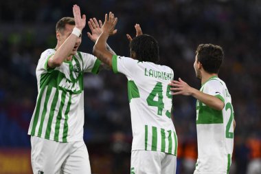 ABD 'li Sassuolo' dan Armand Lauriente, İtalya 'nın başkenti Roma' da düzenlenen Stadio Olimpico 'da 12 Mart 2023' te A.S. Roma ve ABD Sassuolo arasındaki Serie A Şampiyonası 'nın 26. gününde 0-2' lik skorun ardından kutluyor. - Fotoğraf: Domenico Cippitelli / LiveMedi