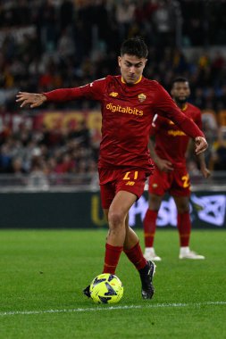 Paulo Dybala (AS Roma) İtalya Futbol Şampiyonası Ligi 'nde 12 Mart 2023' te Roma Olimpiyat Stadyumu 'nda AS Roma ve US Sassuolo arasında oynanan 2022 / 2023 karşılaşmasında. - Fotoğraf: Fabrizio Corradetti / LiveMedi