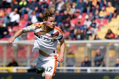 Morten Hjulmand (ABD Lecce) İtalya 'nın Lecce şehrindeki Via Del Mare Stadyumu' nda oynanan ABD Lecce-Torino FC maçında, 12 Mart 2023 - Fotoğraf: Emmanuele Mastrodonat