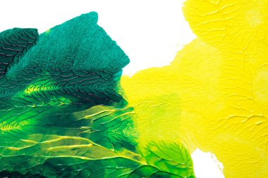 Beyaz kağıda akrilik renkler çizdim ve kağıdı karıştırılmış akrilik renklerin dokusunu oluşturan rorschach mürekkep lekesine benzer şekilde katladım..