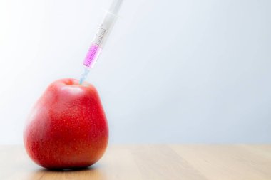 Elma, sağlığınıza dikkat etmenin, düzenli kontrollerin ve kendinize ve sağlığınıza dikkat etmenin bir sembolü.