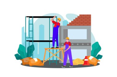 İnşaat ekibi inşaat halindeki yüksek bir bina için yapı iskelesi inşa ediyor..