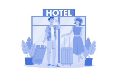 Bir çift otel odasında tatil için rezervasyon yaptırıyor.