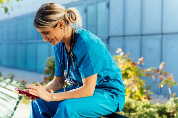 Förekomst Det Dagliga Livet För Sjuksköterska Som Ska Arbeta Sjukhuset — Stockfoto