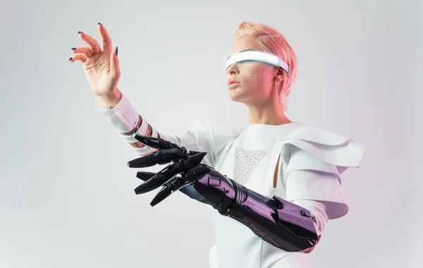 Darstellung Eines Bionischen Übermenschen Mit Fortschrittlichen Technologieteilen Wie Visiere Und — Stockfoto