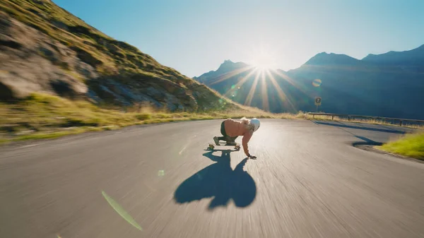 Cinematic Downhill Longboard Session Young Woman Skateboarding Making Tricks Curves — Stock Photo, Image
