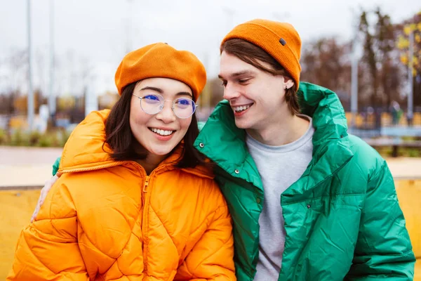 Multiracial Young Couple Lovers Dating Outdoors Winter Wearing Winter Jackets — Stock Photo, Image