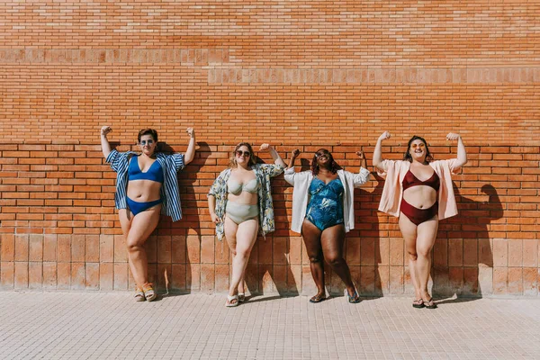 Group Beautiful Size Women Swimwear Bonding Having Fun Beach Posing — kuvapankkivalokuva