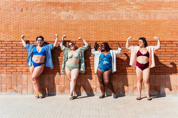 Group Beautiful Size Women Swimwear Bonding Having Fun Beach Posing — Zdjęcie stockowe