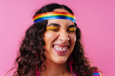 Beautiful young hispanic woman with diastema with colorful and cool style - Confident and interesting female with diverse and unique style, concepts about fashion, individuality and body acceptance