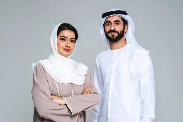 Beautiful Arab Middle Eastern Happy Couple Lovers Wearing Traditional Abaya — Stock Photo, Image