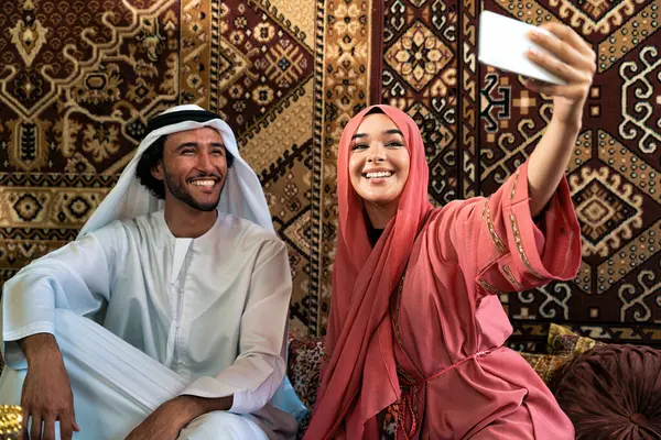 Young Couple Emirati Spending Time Arabian Traditional Cafe Man Woman — Stock Photo, Image