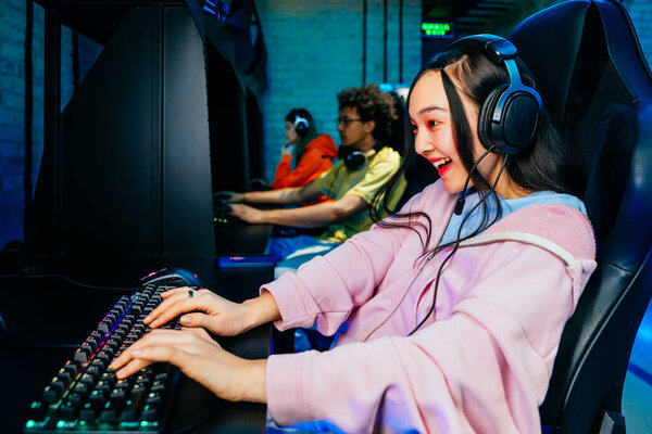 Multiethnic Group Young Friends Playing Videogames Team Professional Esport Gamers Royalty Free Stock Images