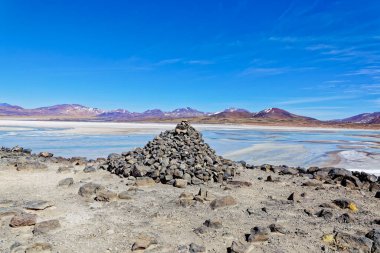 Salar de Aguas Calientes Bakış açısı - Atacama Çölü - San Pedro de Atacama.