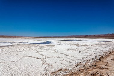 Saklı Baltinache Gölünün manzarası - Atacama Çölü - San Pedro de Atacama