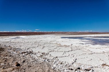Saklı Baltinache Gölünün manzarası - Atacama Çölü - San Pedro de Atacama