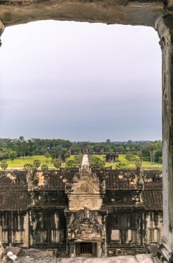 Şafakta Kamboçya 'daki Angkor Wat tapınağının detayları.