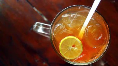 Buzlu Lemon Tea Ferahlatıcı Citrus İçecek Videosu