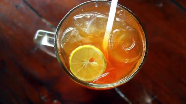 Buzlu Lemon Tea Ferahlatıcı Citrus İçecek Videosu