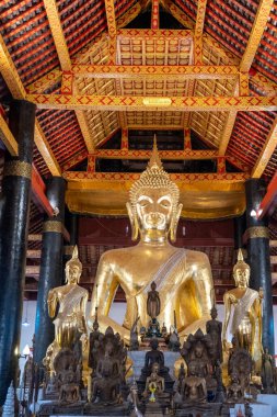 LUANG PRABANG, LAOS - 26 Şubat 2023, Wat Visoun (Wat Wisunarat), Luang Prabang 'ın en eski işletme tapınaklarından biridir. 1898 'de yeniden inşa edildi.