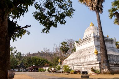 LUANG PRABANG, LAOS - 26 Şubat 2023, Wat Visoun (Wat Wisunarat), Luang Prabang 'ın en eski işletme tapınaklarından biridir. 1898 'de yeniden inşa edildi.
