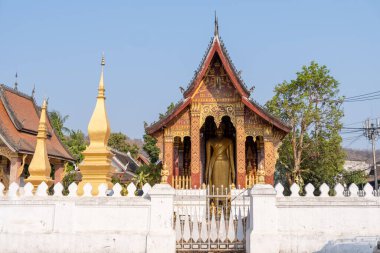 LUANG PRABANG, LAOS - 26 Şubat 2023 Wat Sene Souk Haram