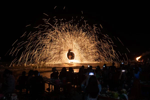 Atemberaubende Feuershow Strand Von Sai Kaew Beach Koh Samed Rayong — Stockfoto