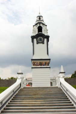 Ipoh, Perak, Malezya - Kasım 2012: Malezya 'nın Ipoh kentindeki Birch Anma Saat Kulesi.