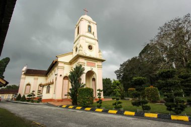 Ipoh, Perak, Malezya - Kasım 2012: Malezya 'nın miras kasabasındaki eski bir sömürge dönemi kilisesi.