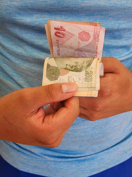 Las Manos Hombre Que Posea Cuente Billetes Turcos Denominación Diferente —  Fotos de Stock