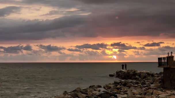 夏のシーズンの夕日中にプエルトヴァラッタの海岸のビデオを加速 — ストック動画