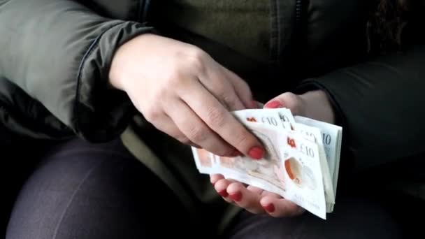 Hands Woman Holding Counting Sterling Banknotes — Stock Video