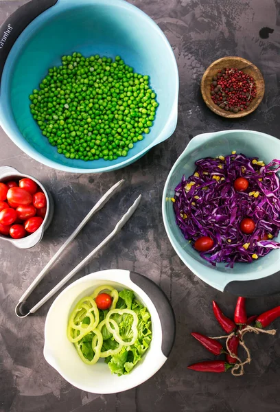 Aperatif, arka plan, kase, yemek, mutfak, lezzetli, diyet, akşam yemeği, yemek, yemek, taze, yeşil, sağlıklı, malzeme, yemek, doğal, beslenme, organik, biber, tabak, ham, kırmızı, salata, vejetaryen, vejetaryen, vitamin,