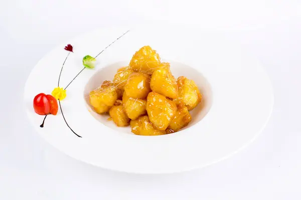 Patatesli kızarmış tavuk.