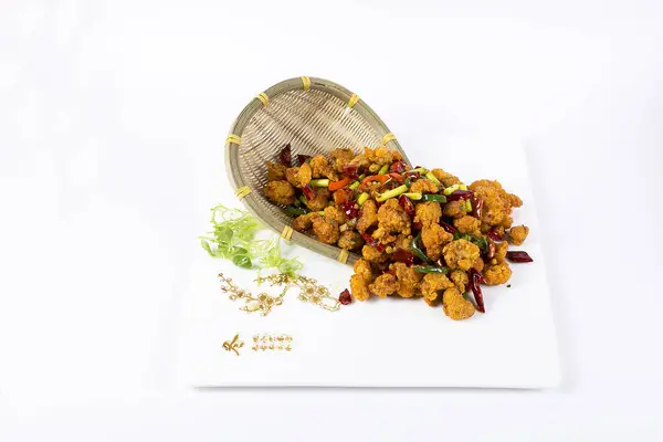 Lezzetli Asya yemeklerinin yakın görüntüsü