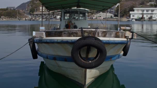 Primer Plano Barco Pesquero Atracado Isla Kashira Bizen Prefectura Okayama — Vídeos de Stock