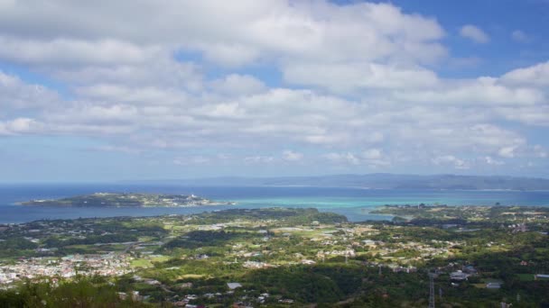 Upływ Czasu Chmur Przemieszczających Się Nad Główną Wyspą Okinawa Wyspą — Wideo stockowe