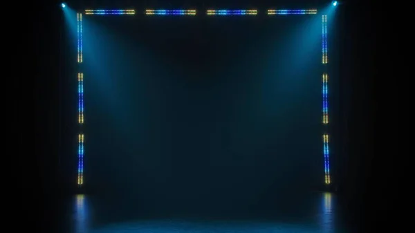 色彩斑斓的灯光照亮了空荡荡的黑暗剧场舞台 斑斑的蓝光和黄光在黑色的背景上发光 光表演 迪斯科俱乐部度假的概念 — 图库照片